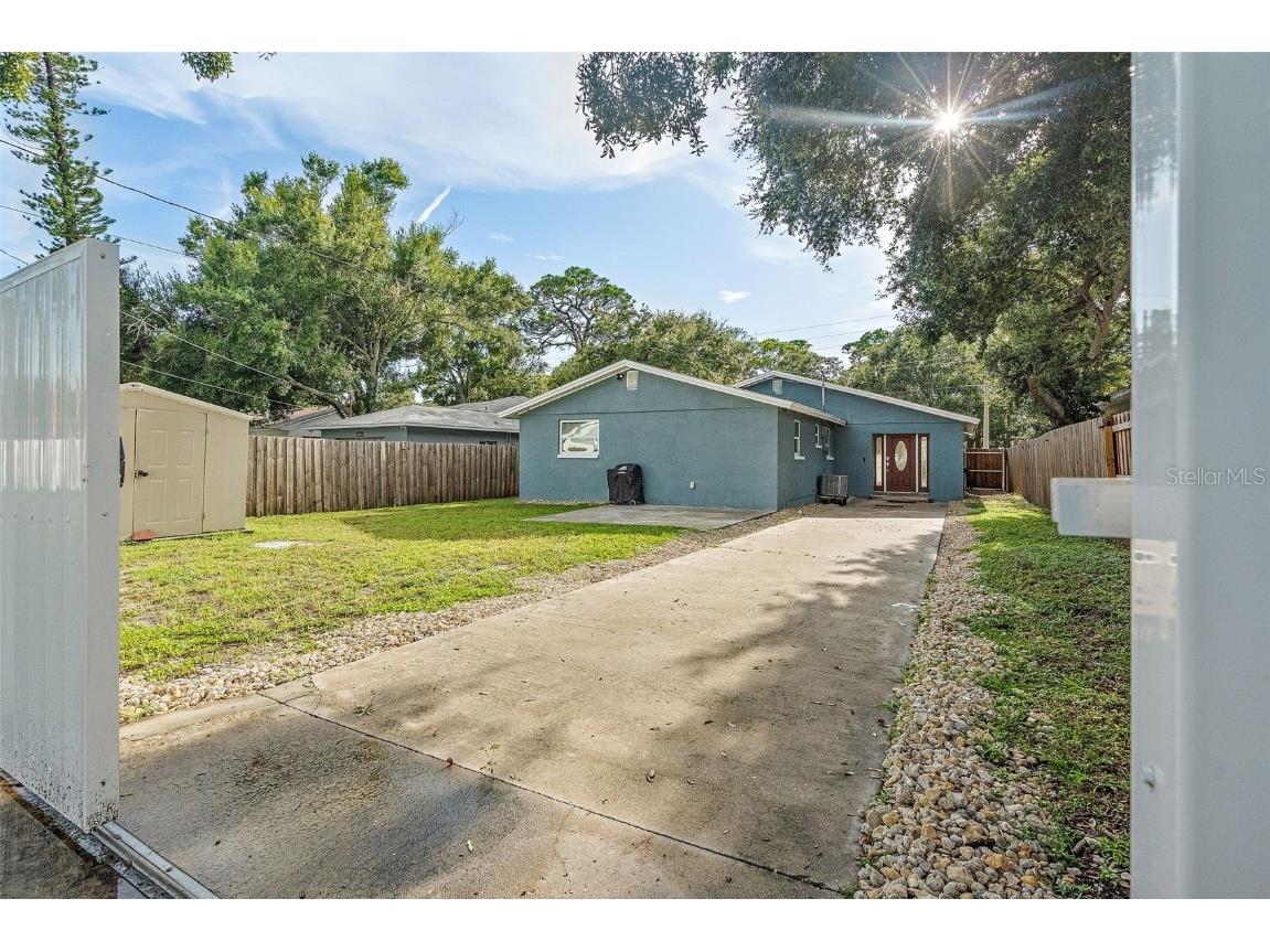 3826 Dr Martin Luther King Jr Street S Saint Petersburg FL 33703 TB8421376 image19