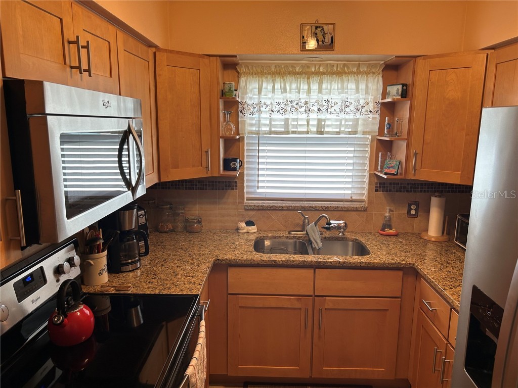 3827 15th Avenue N Saint Petersburg FL 33713 TB8386441 image11