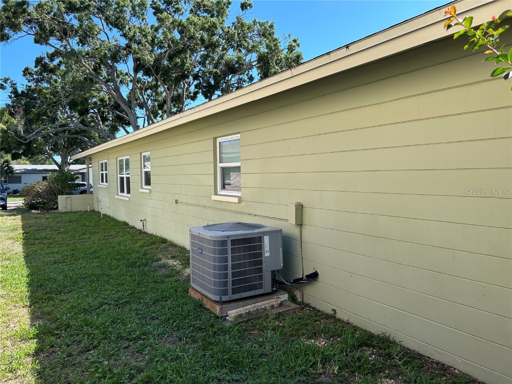 3827 15th Avenue N Saint Petersburg FL 33713 TB8386441 image33