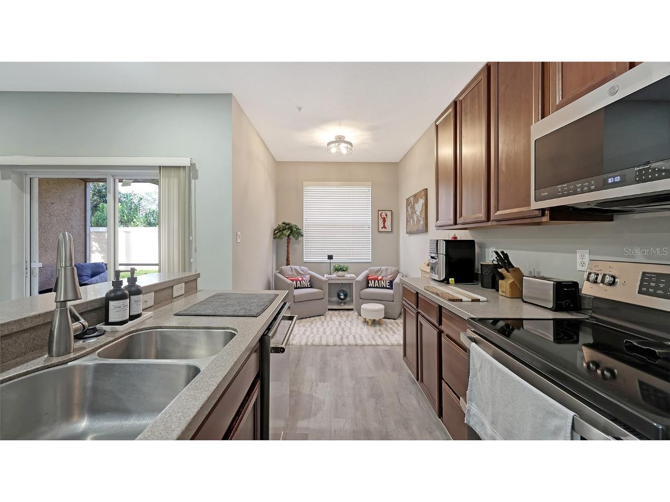 3827 Parkridge Circle #1-102 Sarasota FL 34243 A4671306 image13