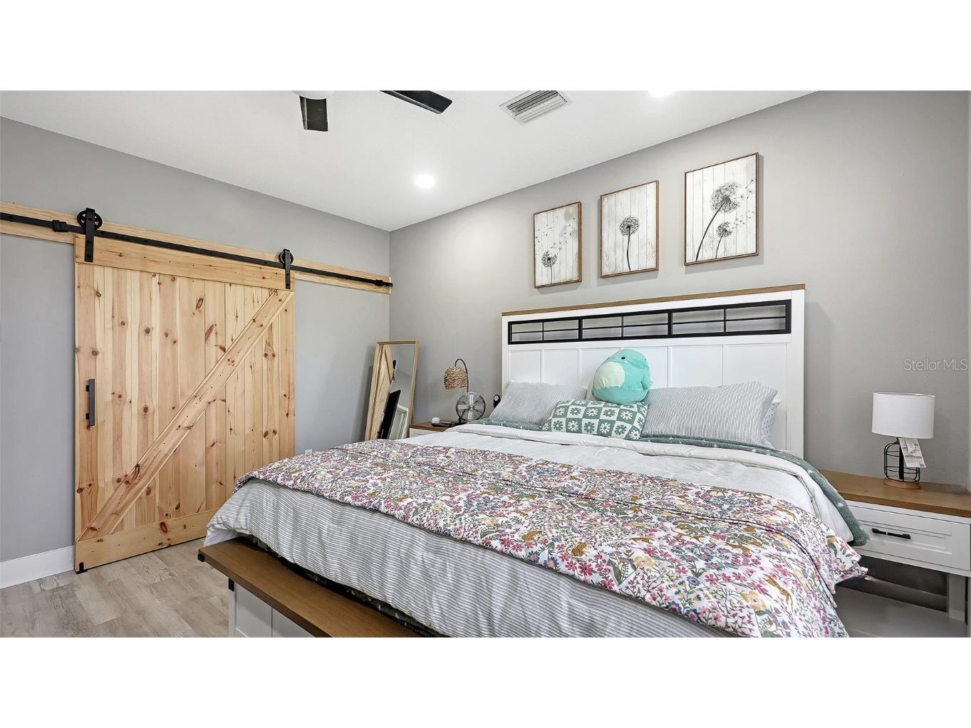 3827 Parkridge Circle #1-102 Sarasota FL 34243 A4671306 image17