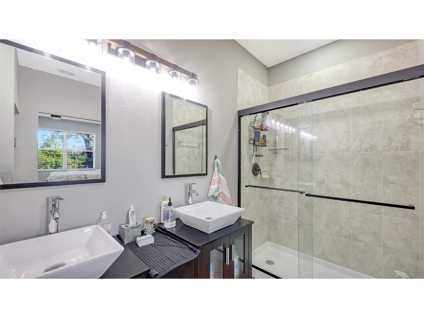 3827 Parkridge Circle #1-102 Sarasota FL 34243 A4671306 image22