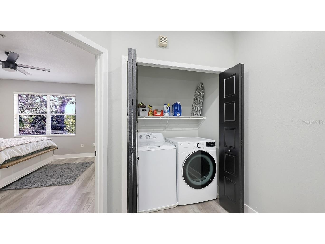 3827 Parkridge Circle #1-102 Sarasota FL 34243 A4671306 image31