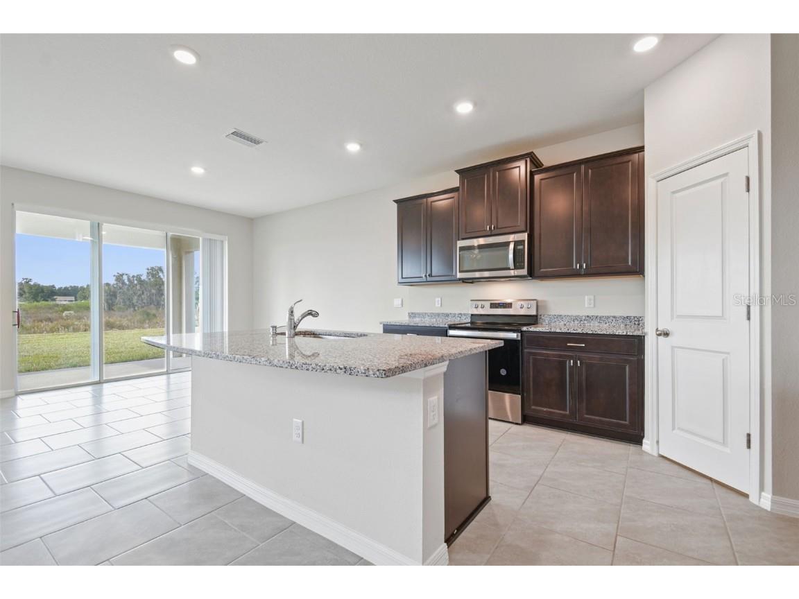 3827 Sunny Spring Street Plant City FL 33565 TB8451790 image14