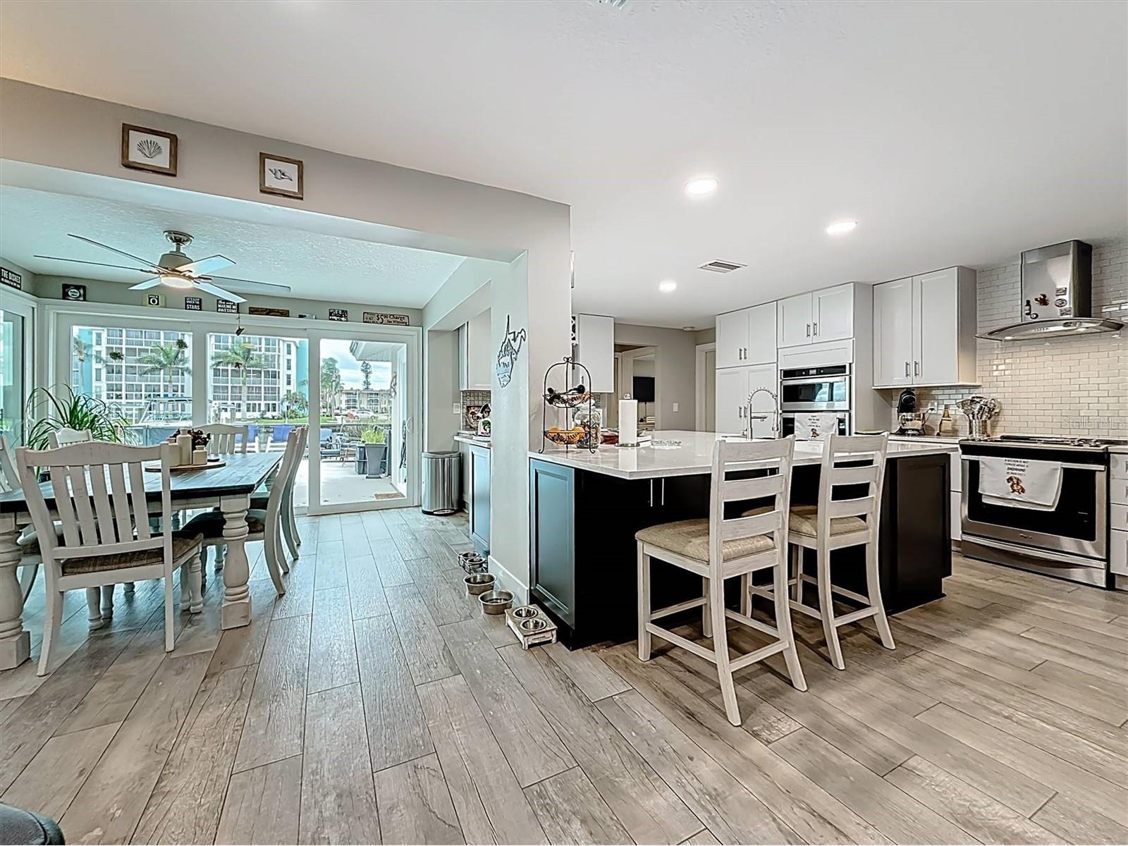 3828 48th Avenue S Saint Petersburg FL 33711 TB8465535 image15