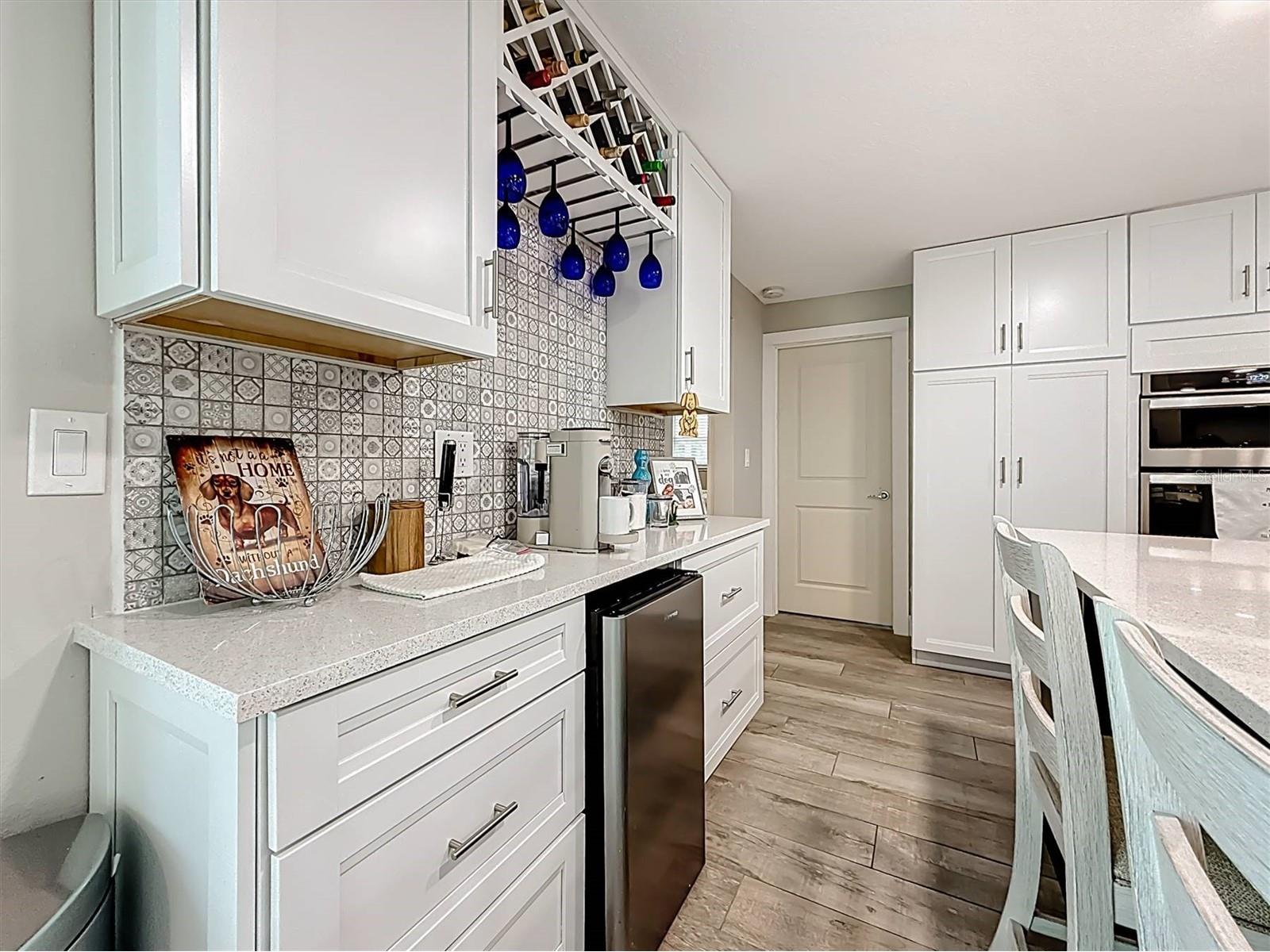 3828 48th Avenue S Saint Petersburg FL 33711 TB8465535 image24