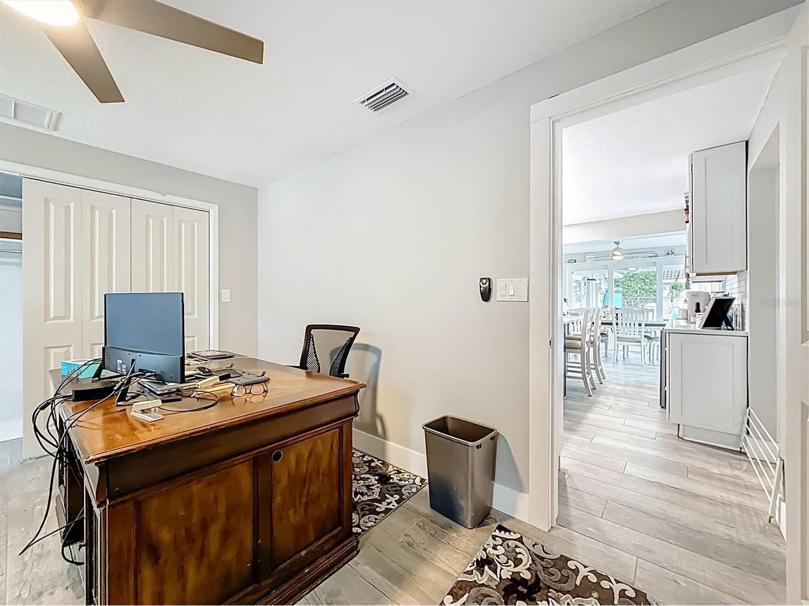 3828 48th Avenue S Saint Petersburg FL 33711 TB8465535 image29