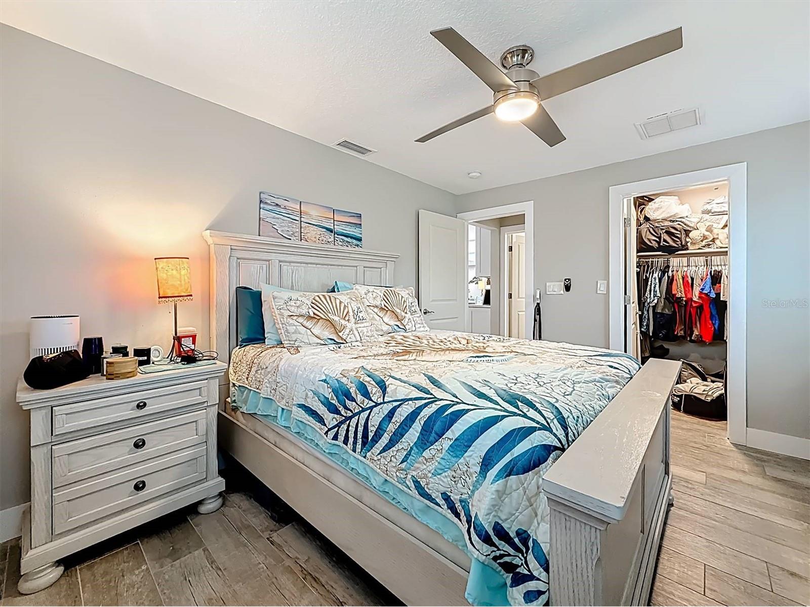 3828 48th Avenue S Saint Petersburg FL 33711 TB8465535 image32