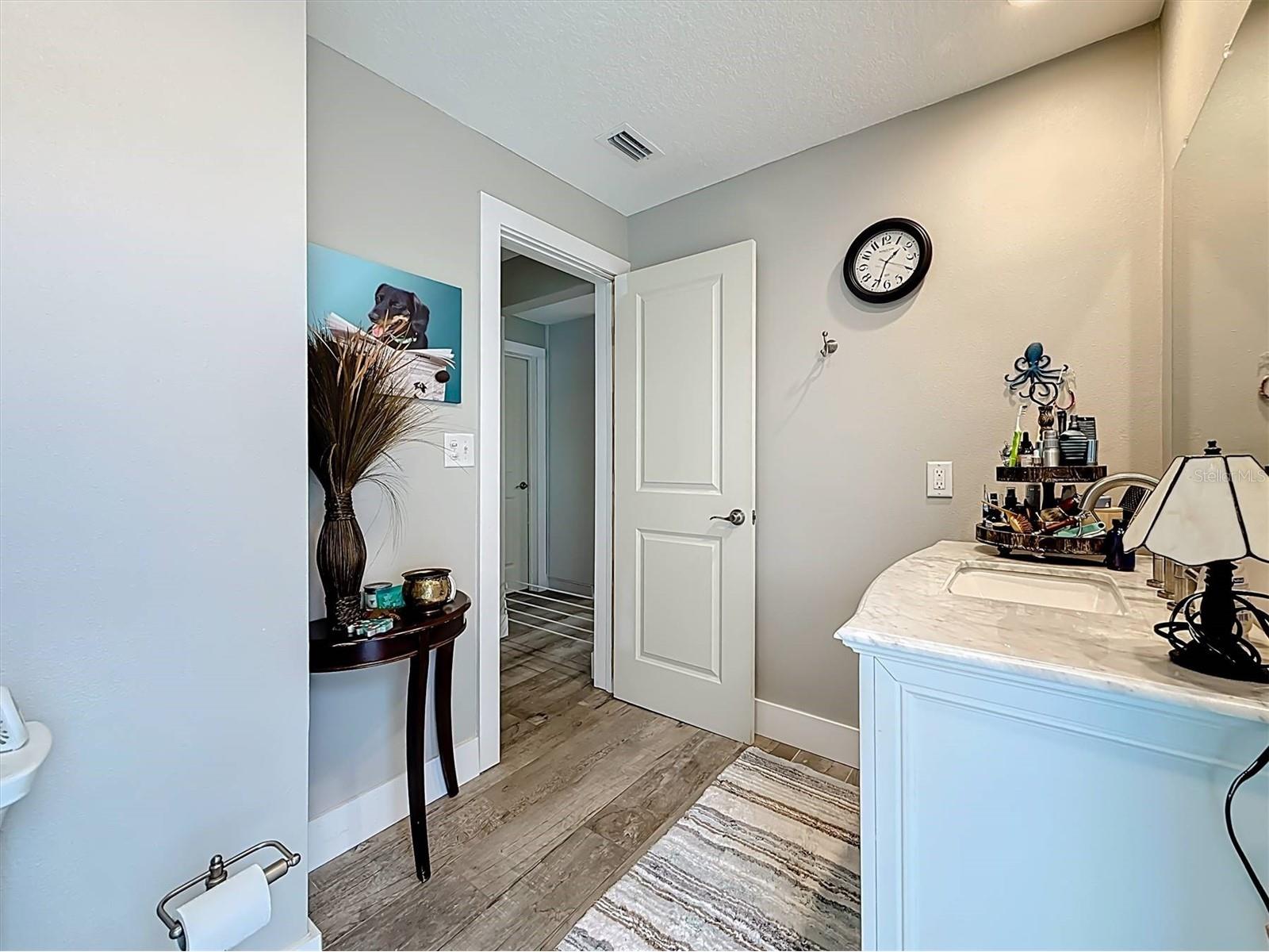 3828 48th Avenue S Saint Petersburg FL 33711 TB8465535 image37