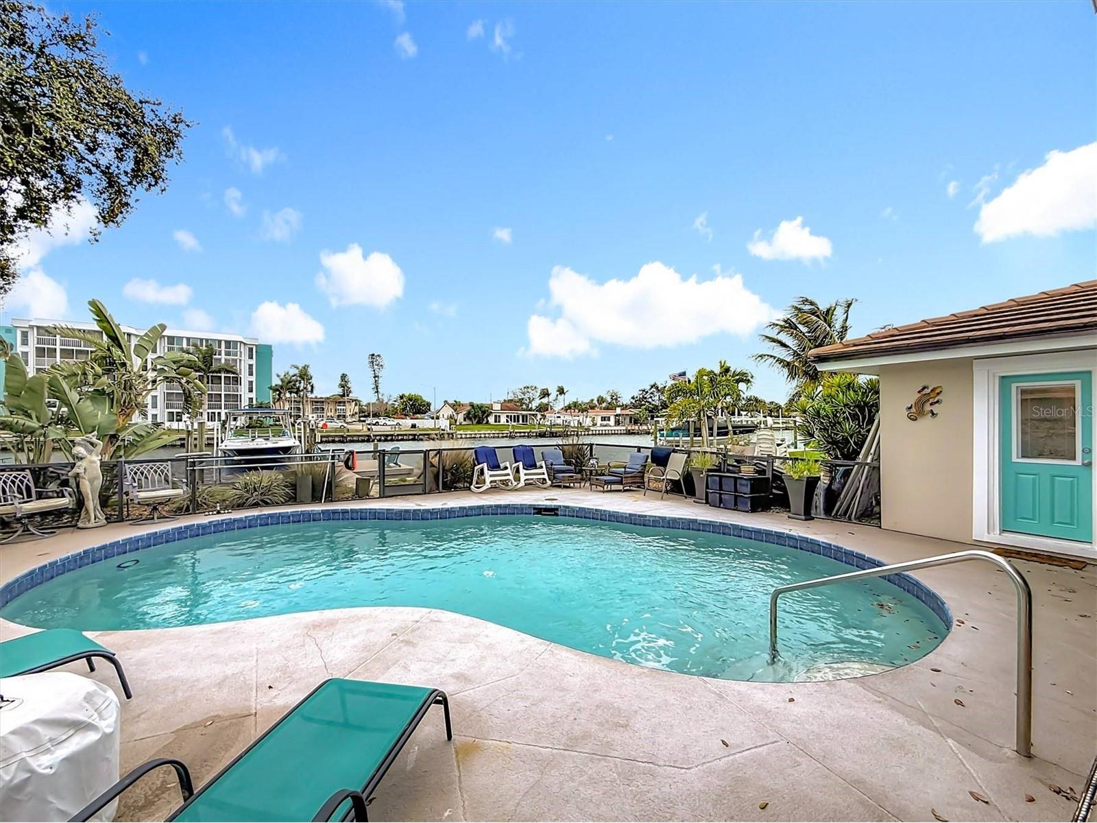 3828 48th Avenue S Saint Petersburg FL 33711 TB8465535 image52