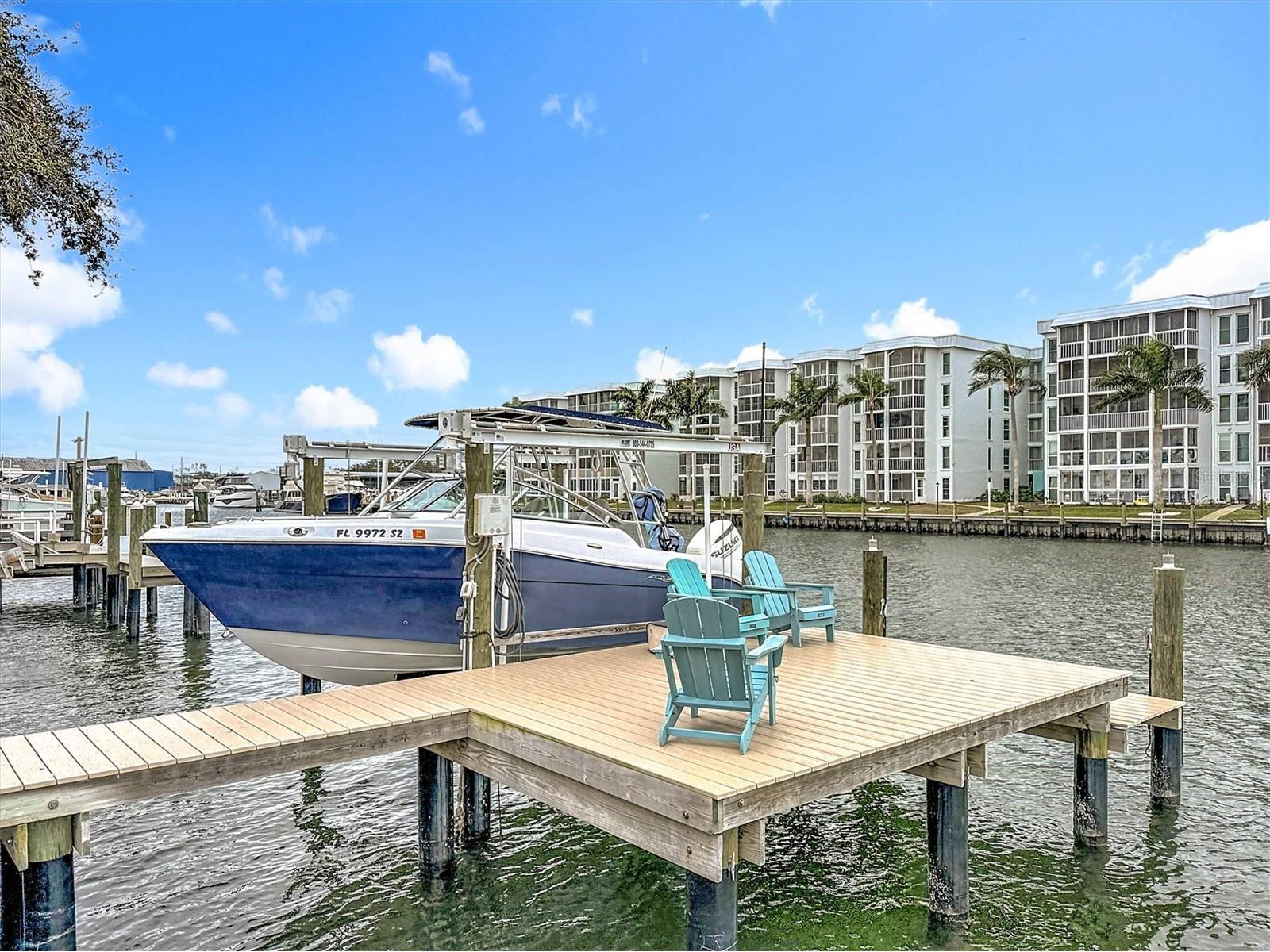 3828 48th Avenue S Saint Petersburg FL 33711 TB8465535 image60