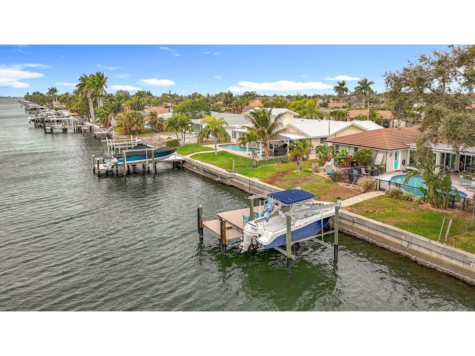 3828 48th Avenue S Saint Petersburg FL 33711 TB8465535 image70