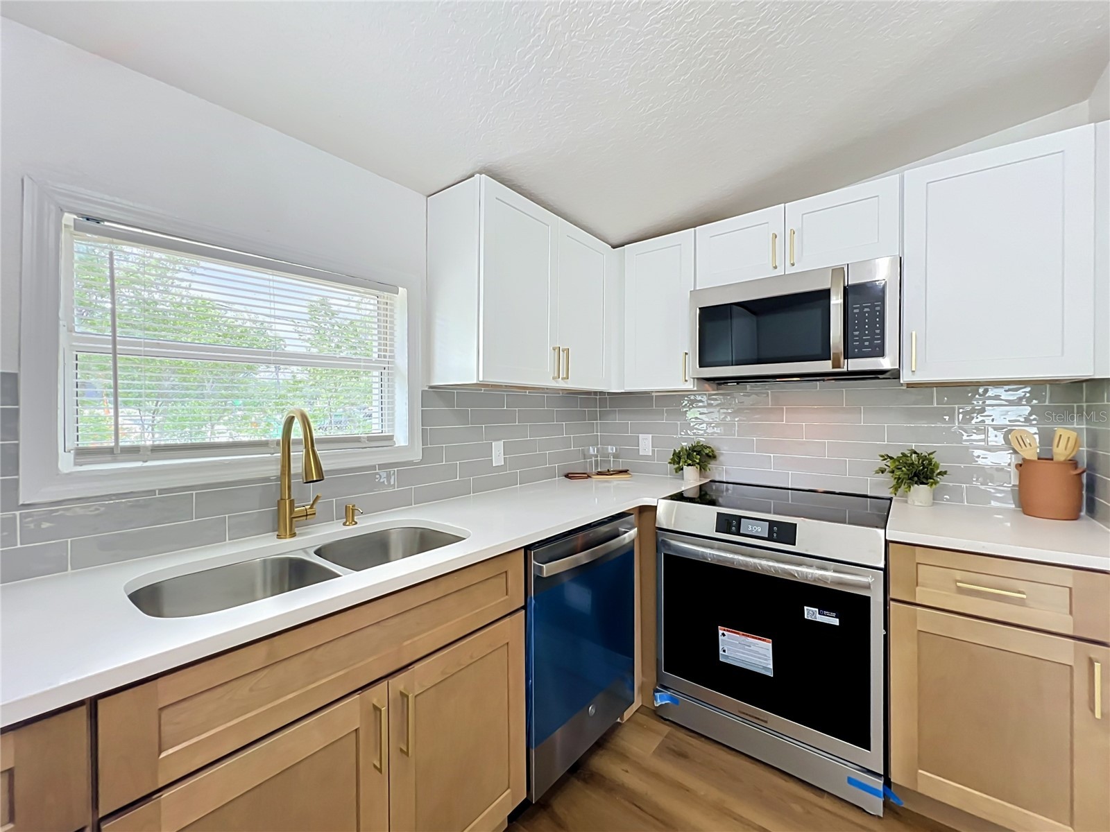 3828 White Heron Drive Orlando FL 32808 V4949644 image17