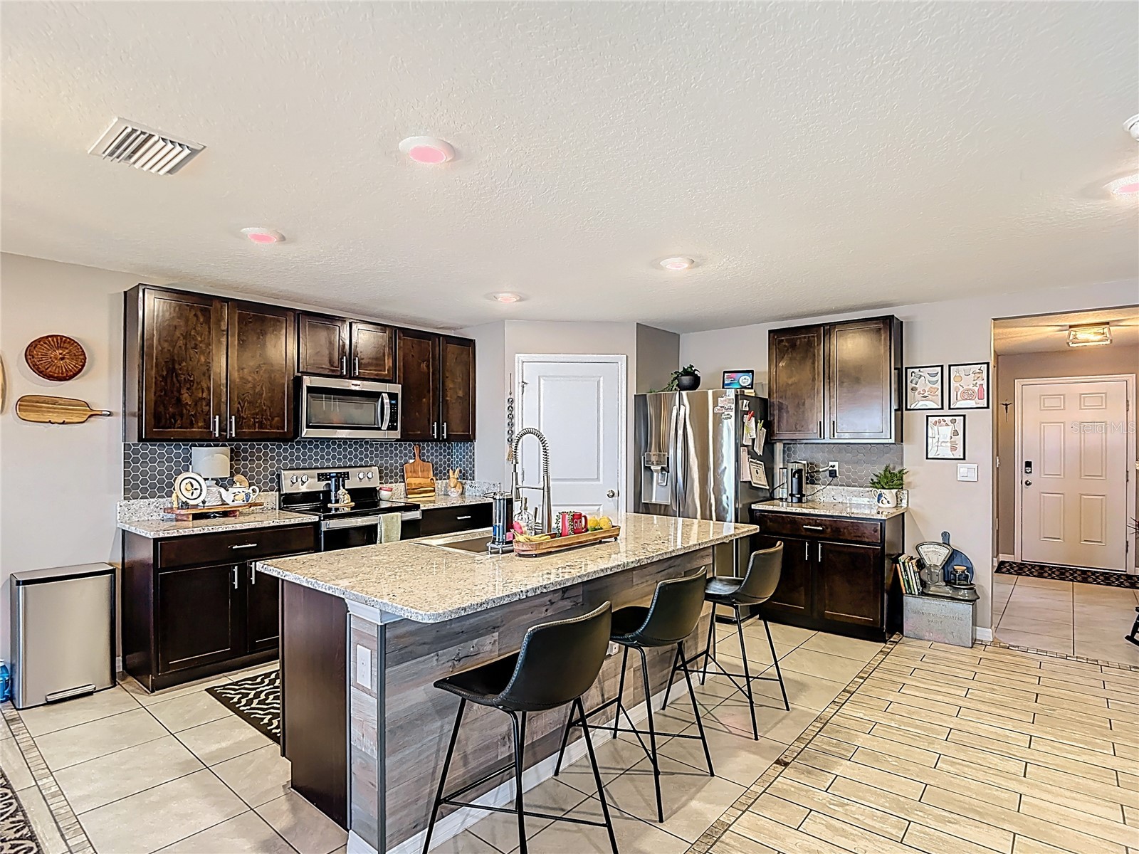 38287 Sonnet Landing Avenue Zephyrhills FL 33540 TB8488072 image3