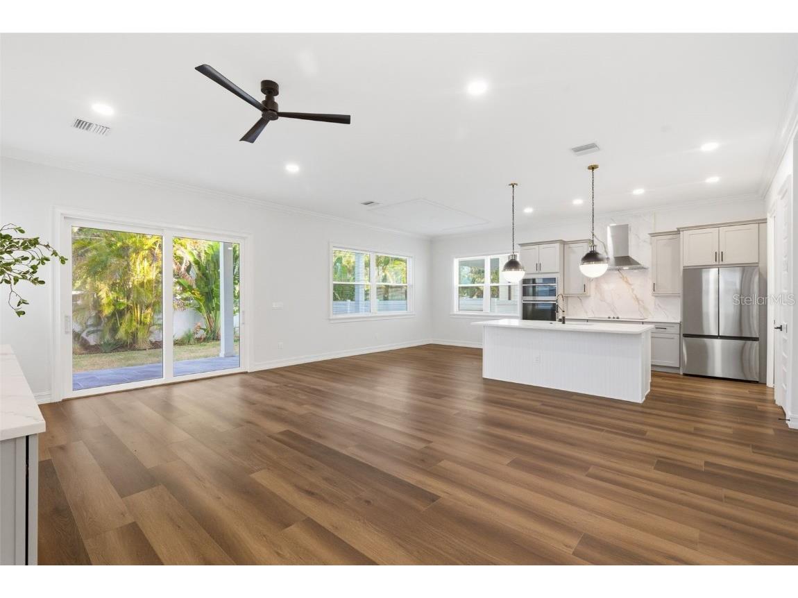 3829 71st Street N Saint Petersburg FL 33709 TB8457920 image11