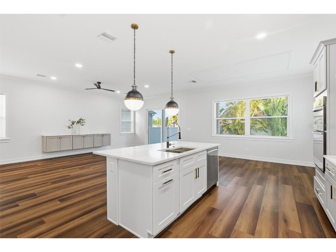 3829 71st Street N Saint Petersburg FL 33709 TB8457920 image15