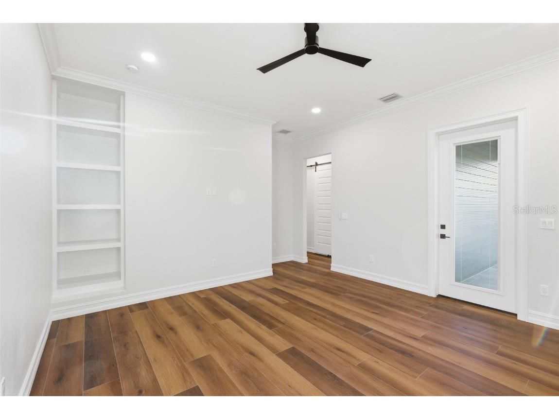 3829 71st Street N Saint Petersburg FL 33709 TB8457920 image25