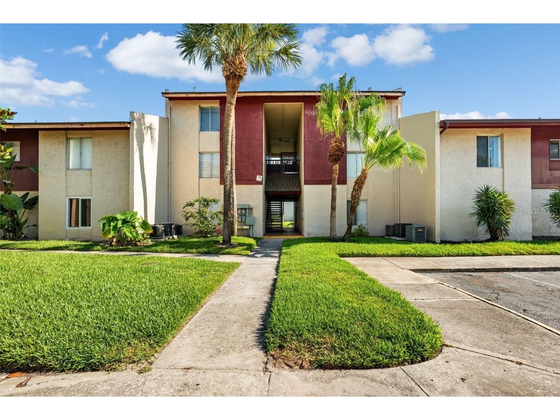 3829 S Lake Drive #215 Tampa FL 33614 U8243114 image1