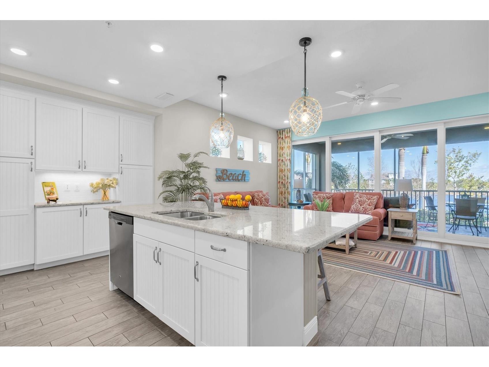 383 Aruba Circle #102 Bradenton FL 34209 A4641043 image10