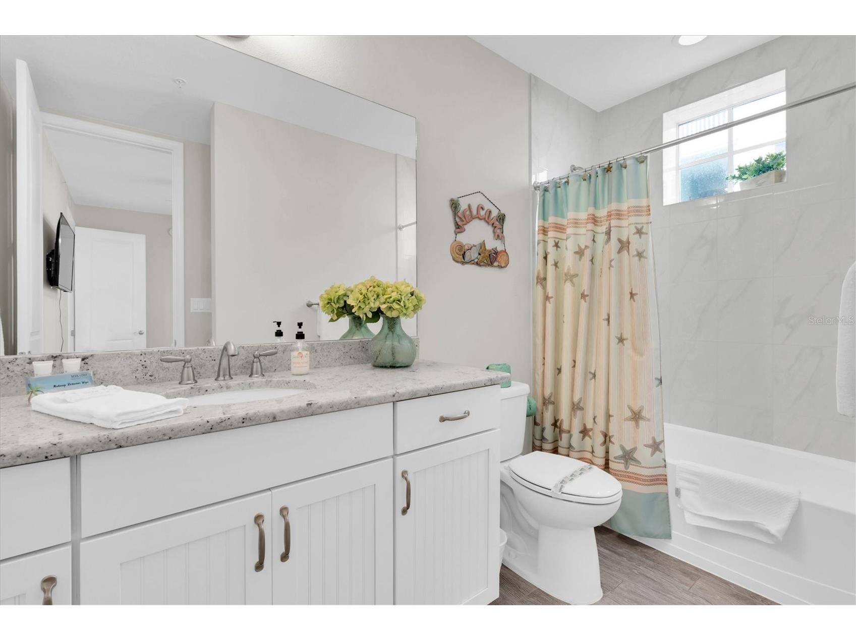 383 Aruba Circle #102 Bradenton FL 34209 A4641043 image23