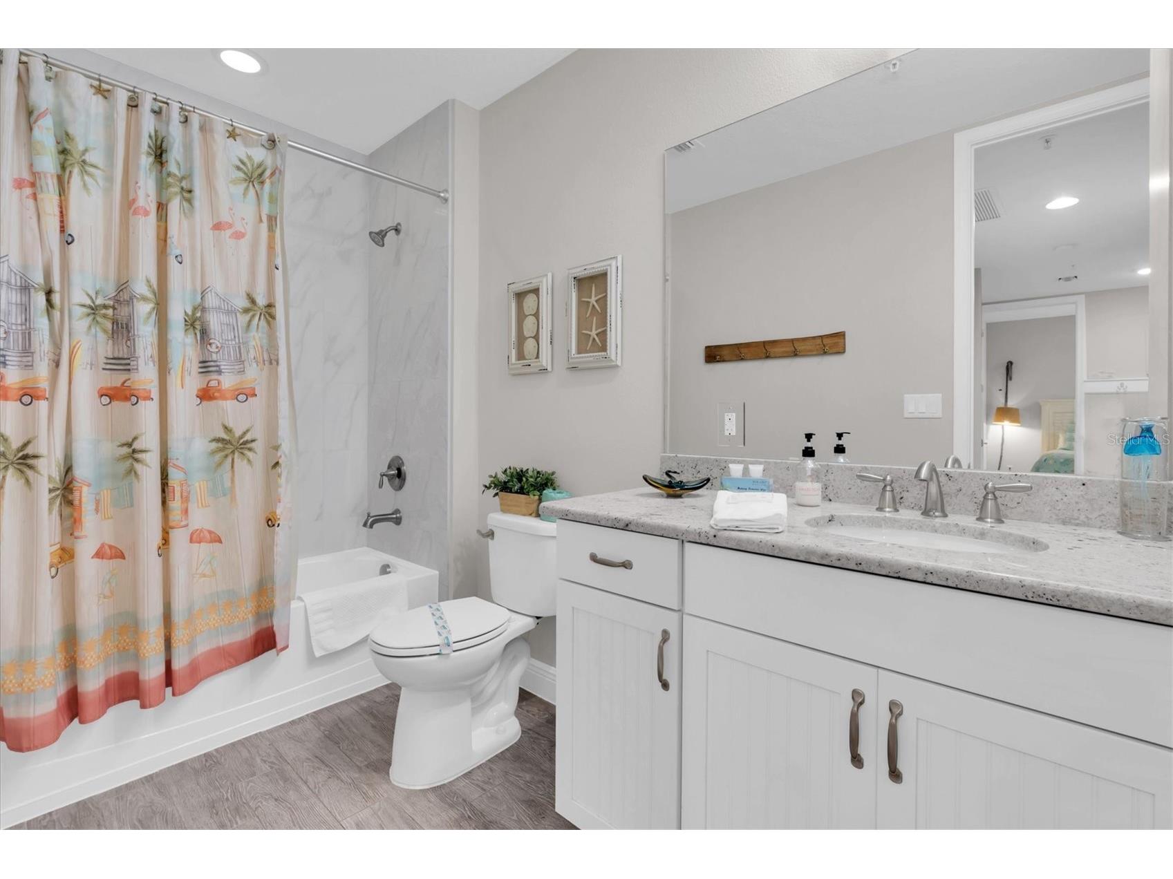 383 Aruba Circle #102 Bradenton FL 34209 A4641043 image26