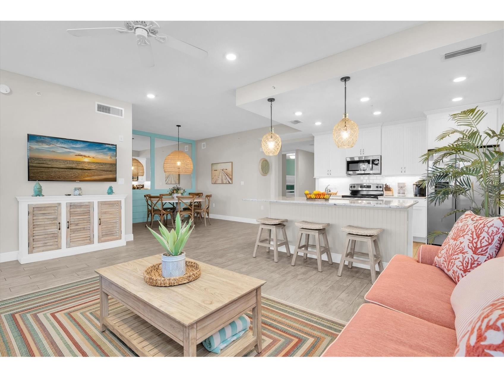 383 Aruba Circle #102 Bradenton FL 34209 A4641043 image6