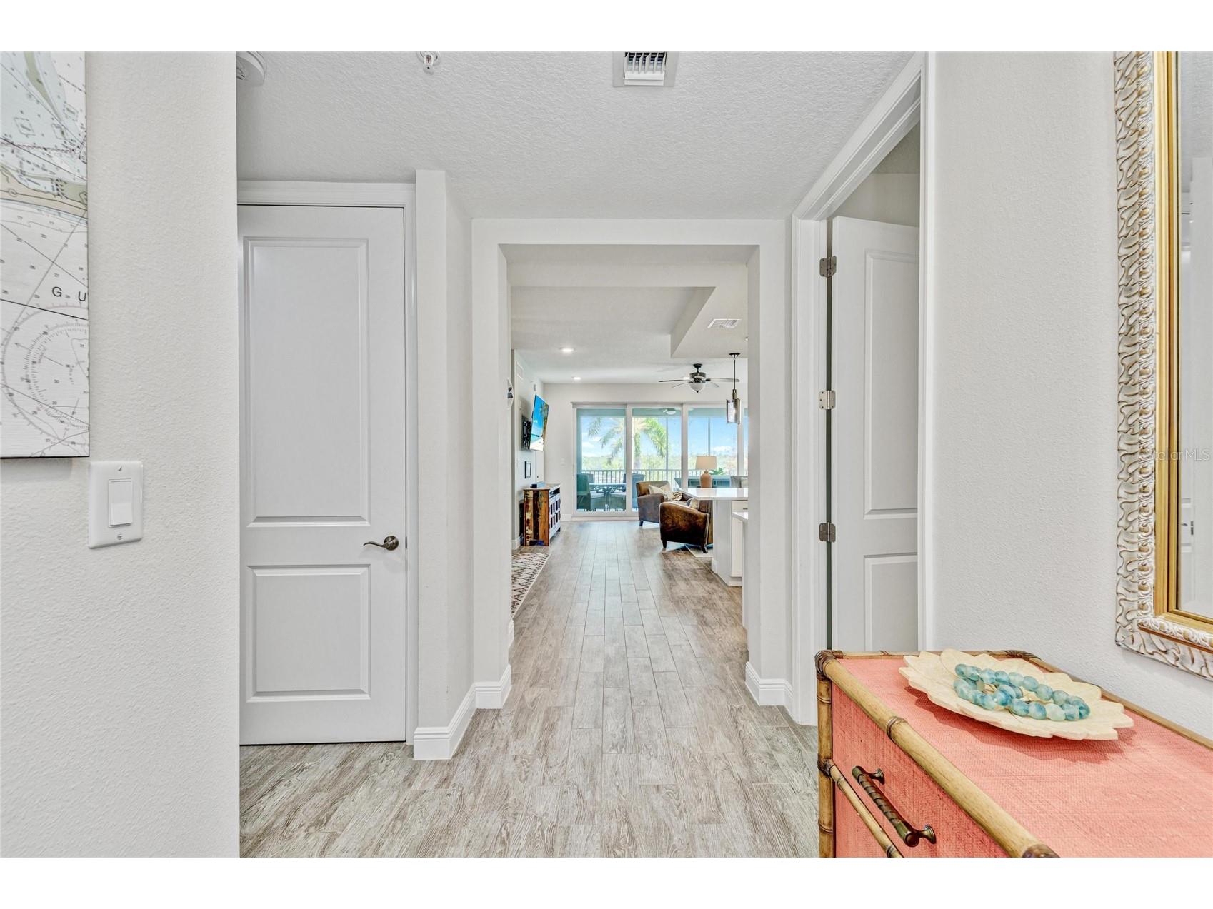 383 Aruba Circle #203 Bradenton FL 34209 A4677203 image10