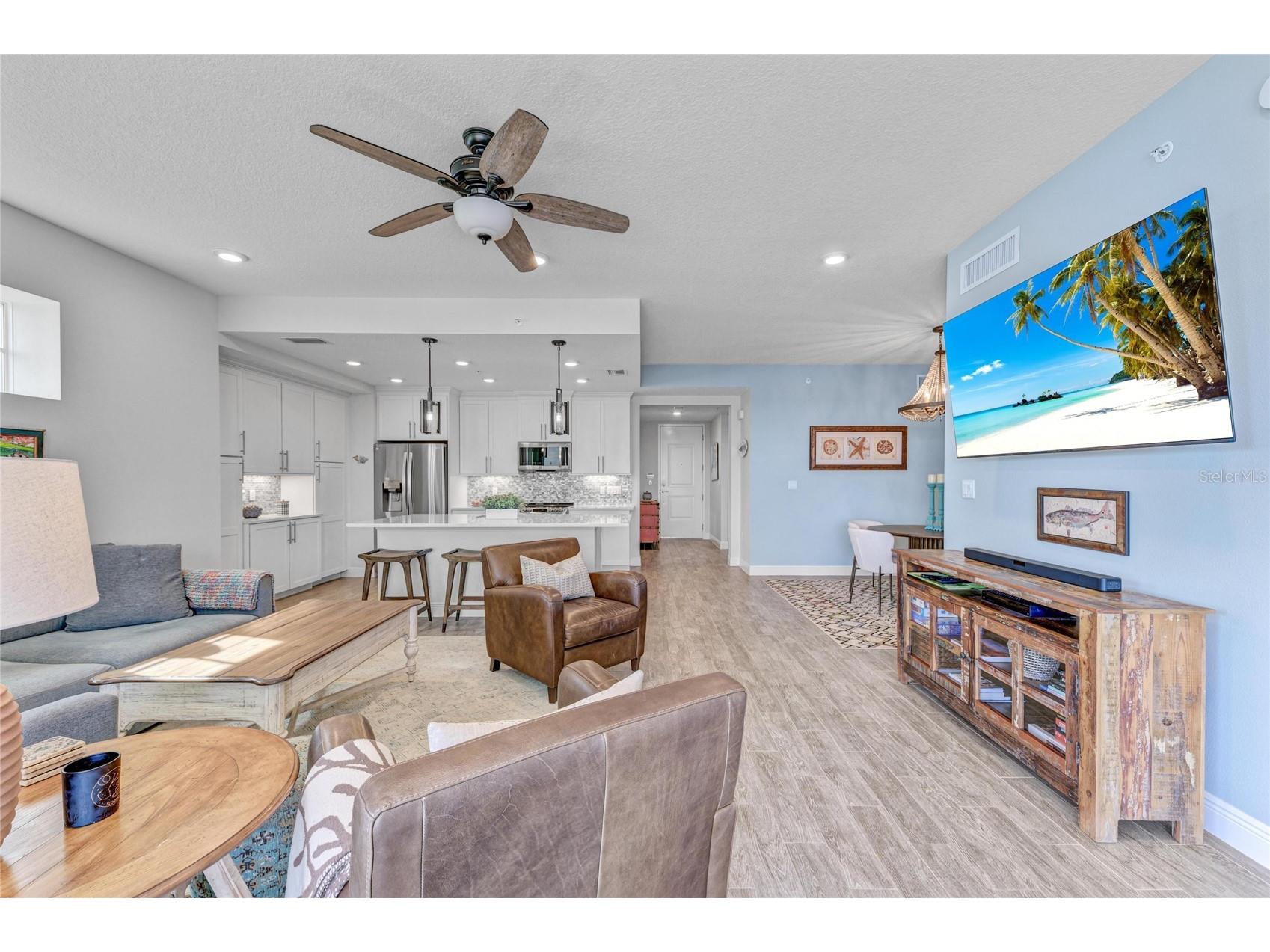 383 Aruba Circle #203 Bradenton FL 34209 A4677203 image15