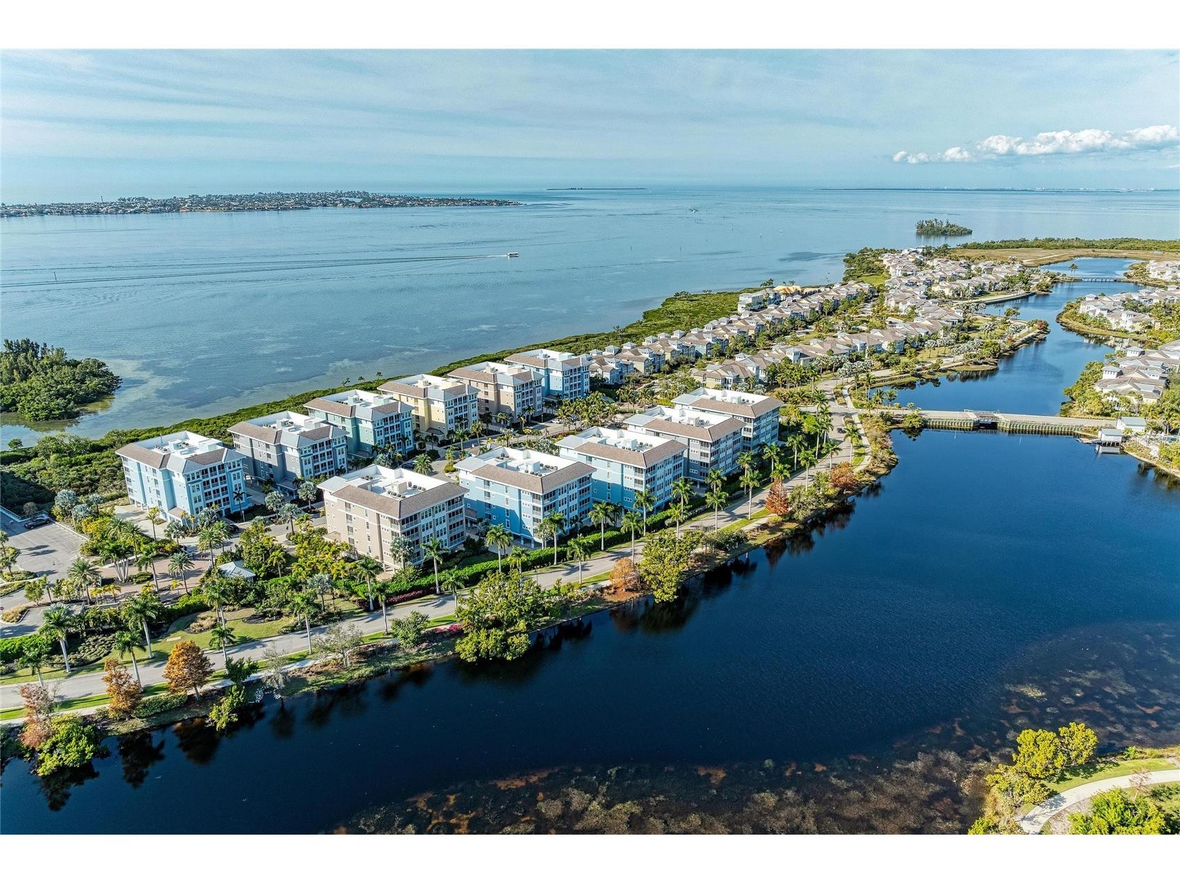 383 Aruba Circle #203 Bradenton FL 34209 A4677203 image37