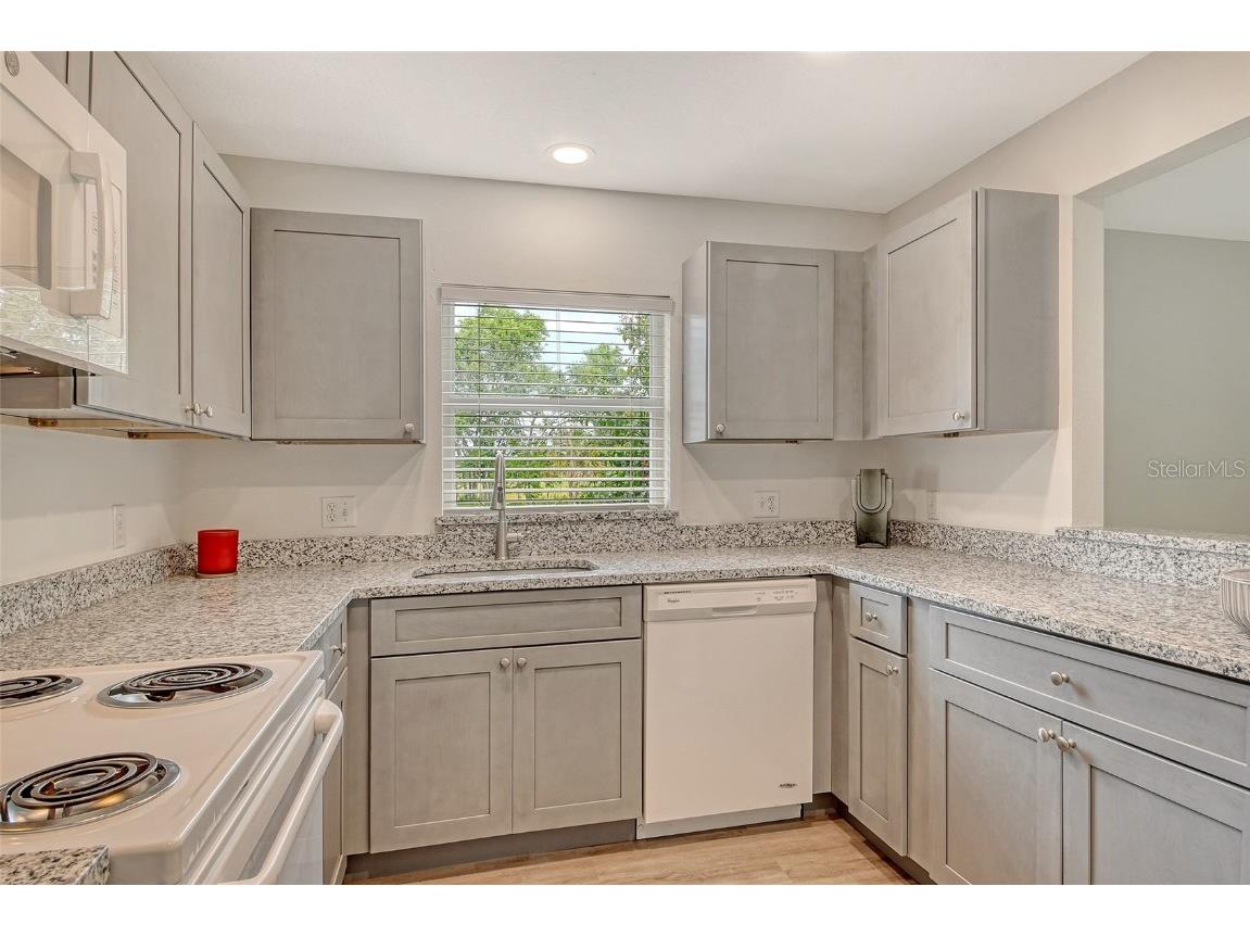 383 Bobby Jones Road #383 Sarasota FL 34232 A4652341 image17