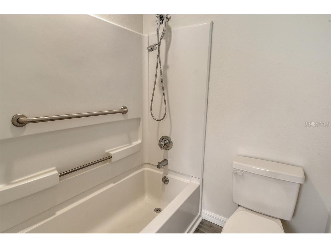 383 Bobby Jones Road #383 Sarasota FL 34232 A4652341 image22