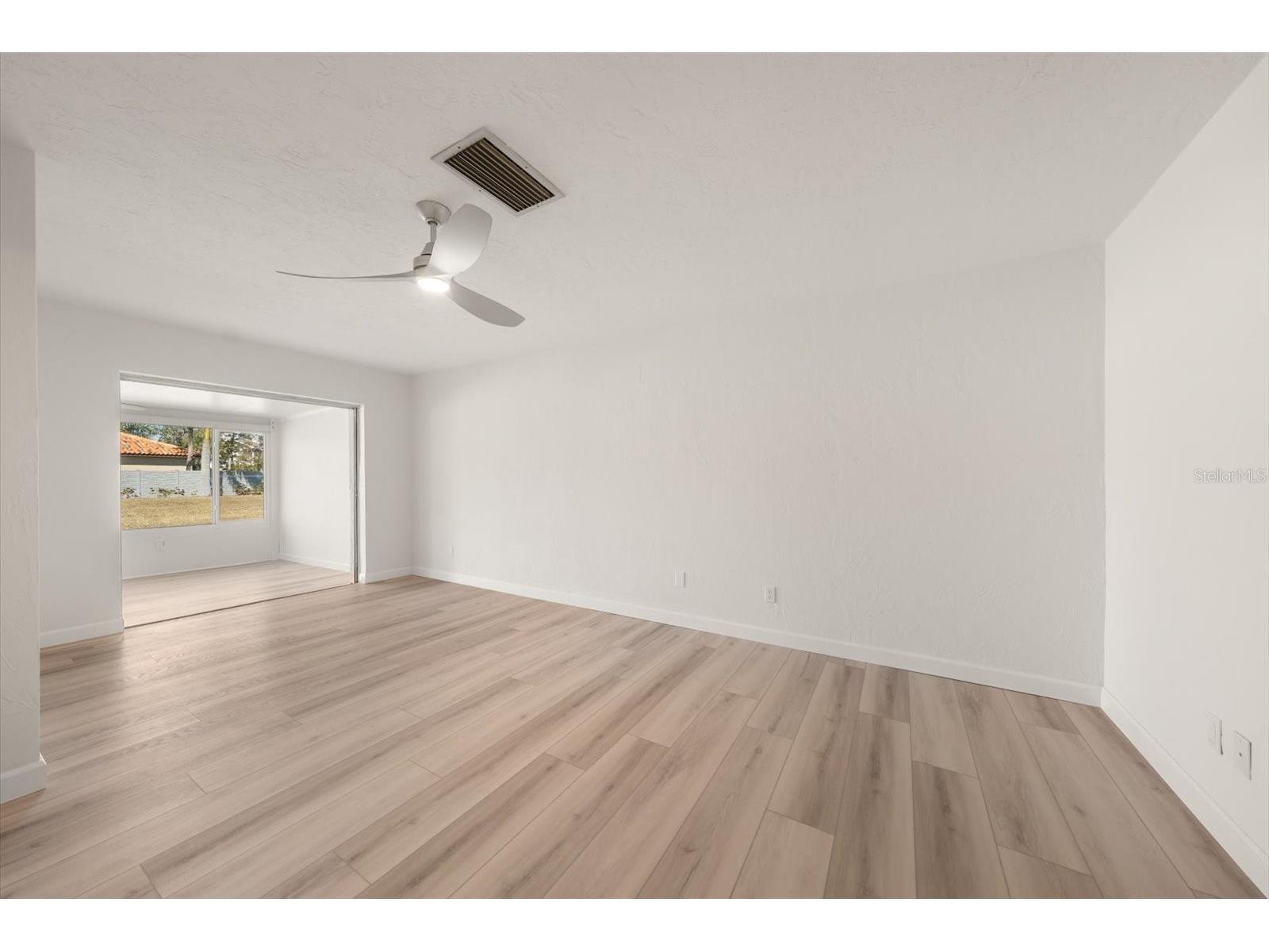 383 Boca Ciega Point Boulevard N Saint Petersburg FL 33708 TB8475179 image11