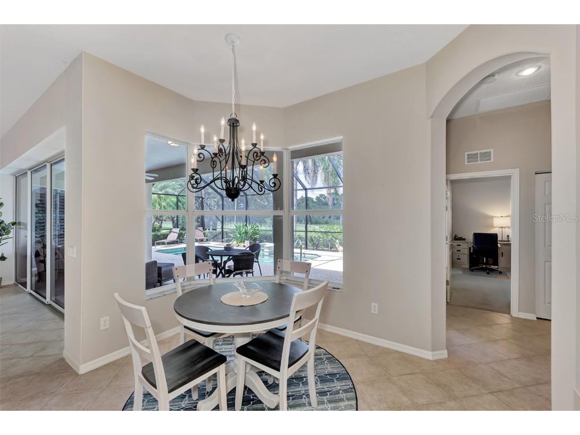 383 Cedarbrook Court Venice FL 34292 A4662260 image27