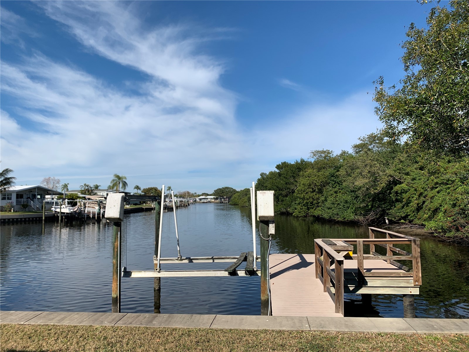 383 Mount Richmond Avenue NE #339 Saint Petersburg FL 33702 - TAMPA BAY TB8462230 image1