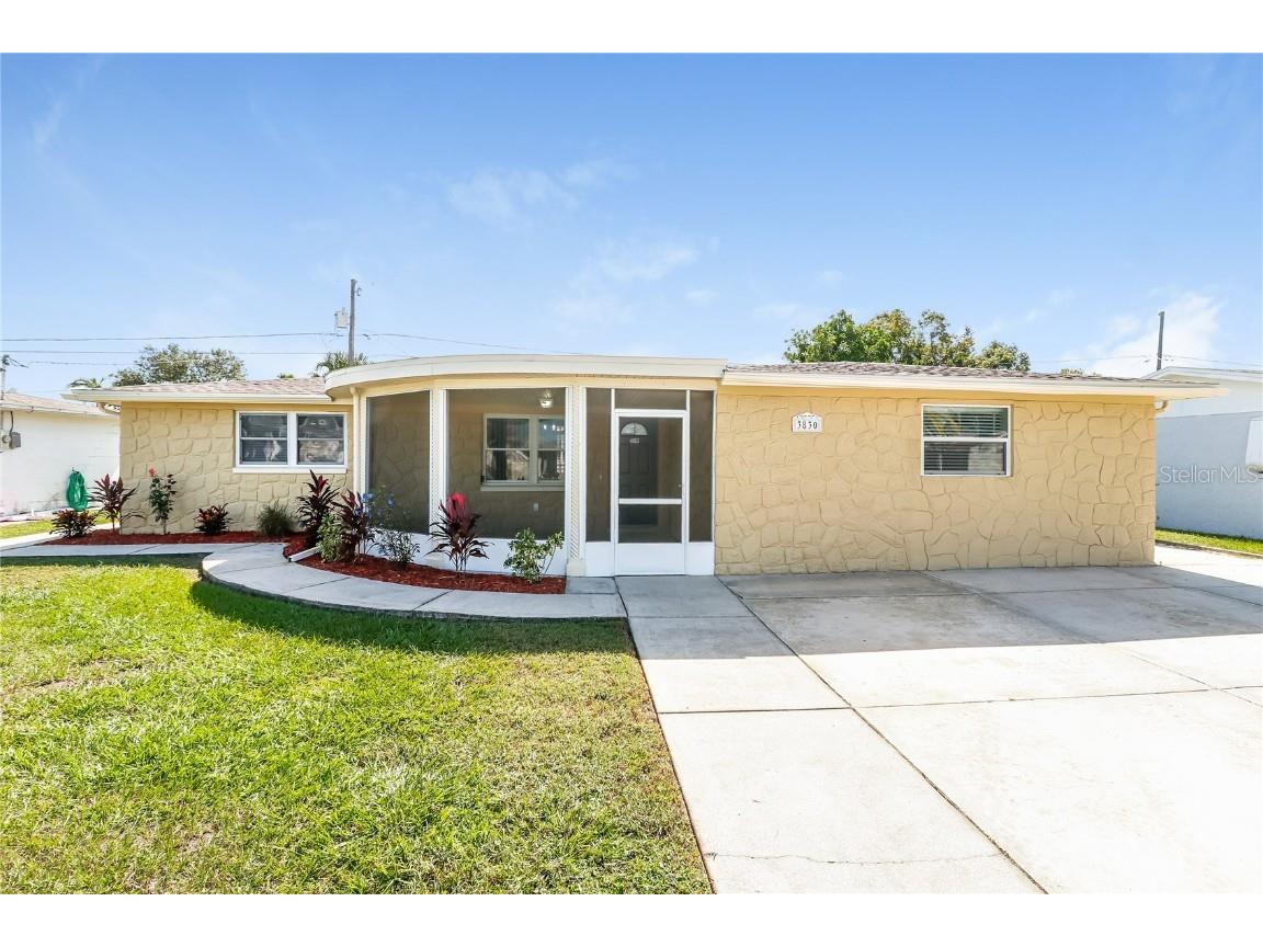 3830 Cedarwood Drive Holiday FL 34691 O6222694 image1