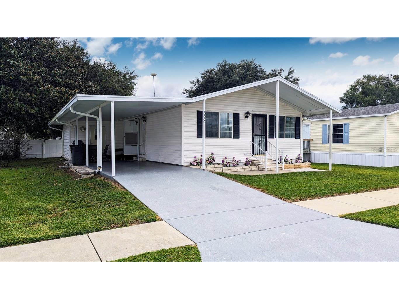 3830 Julie Drive Wesley Chapel FL 33543 U8219396 image1