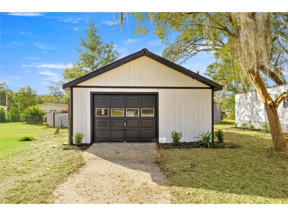 3830 NE 59th Terrace Silver Springs FL 34488 OM714085 image21