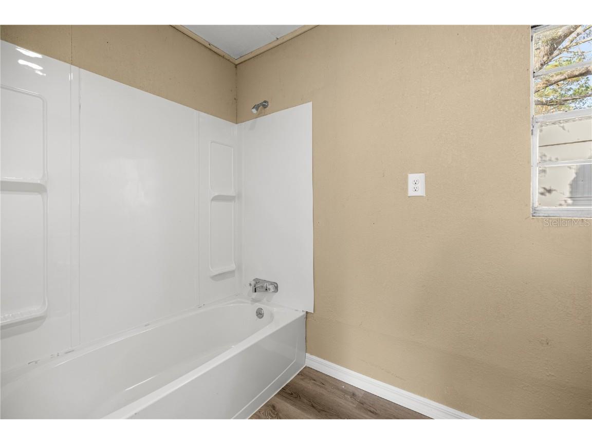 3830 NE 59th Terrace Silver Springs FL 34488 OM714085 image26