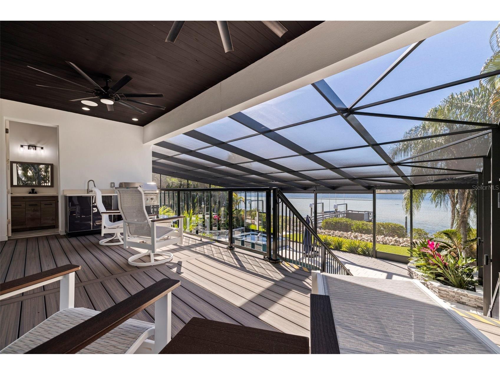 3830 Shore Acres Boulevard NE Saint Petersburg FL 33703 - TAMPA BAY TB8472930 image21