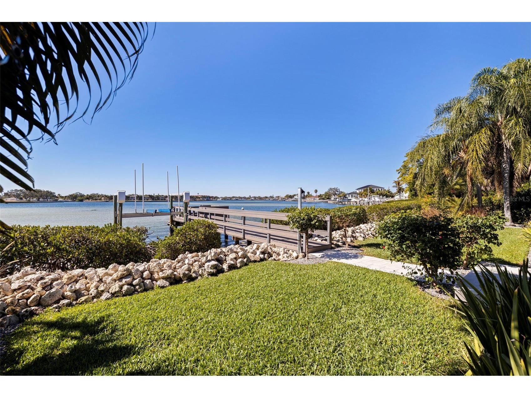 3830 Shore Acres Boulevard NE Saint Petersburg FL 33703 - TAMPA BAY TB8472930 image29