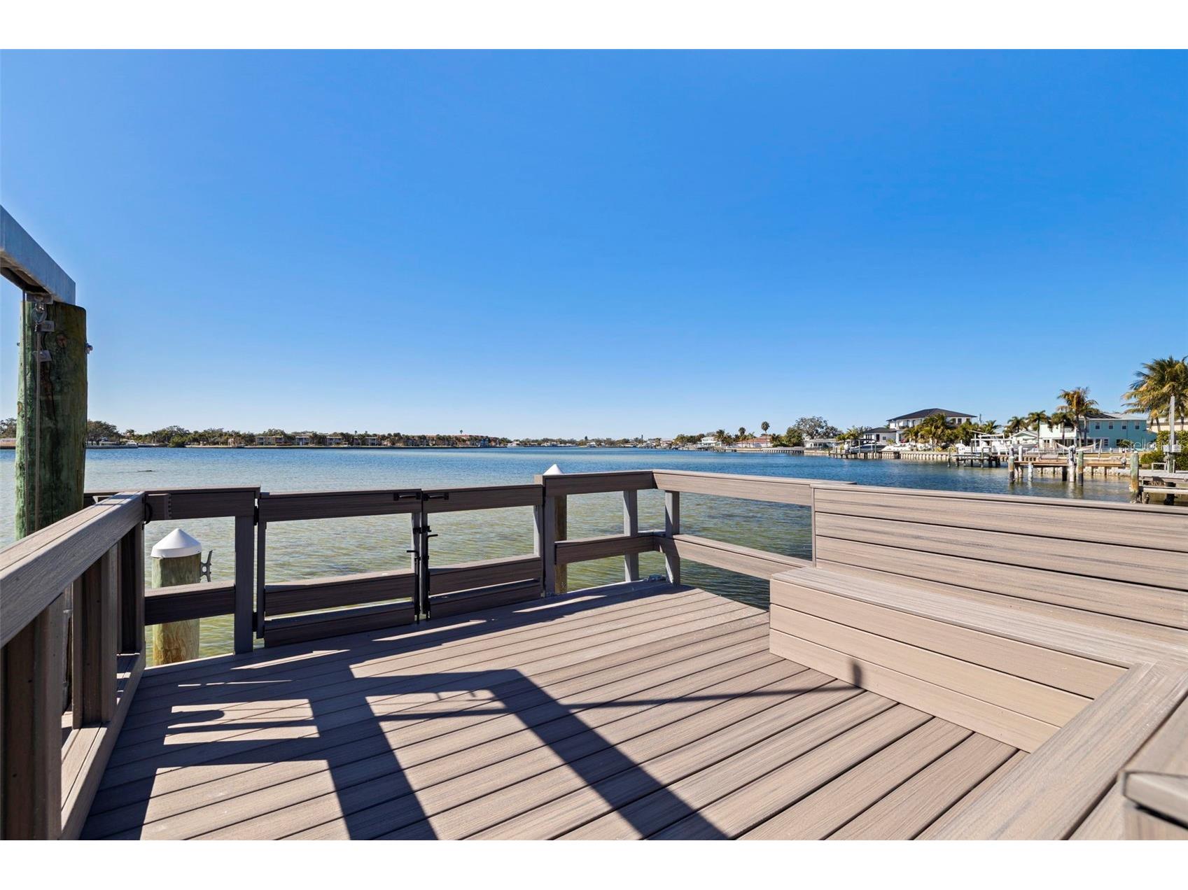 3830 Shore Acres Boulevard NE Saint Petersburg FL 33703 - TAMPA BAY TB8472930 image31