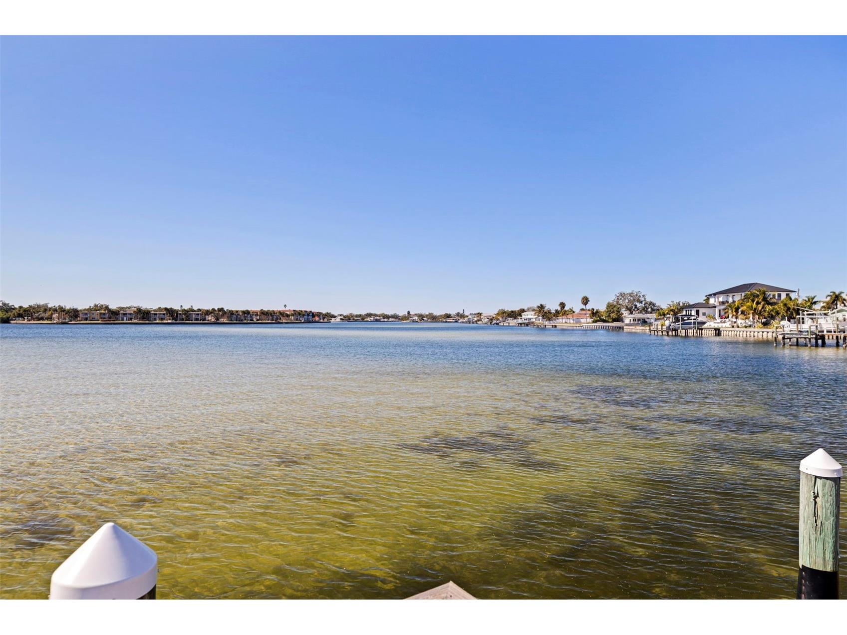 3830 Shore Acres Boulevard NE Saint Petersburg FL 33703 - TAMPA BAY TB8472930 image34