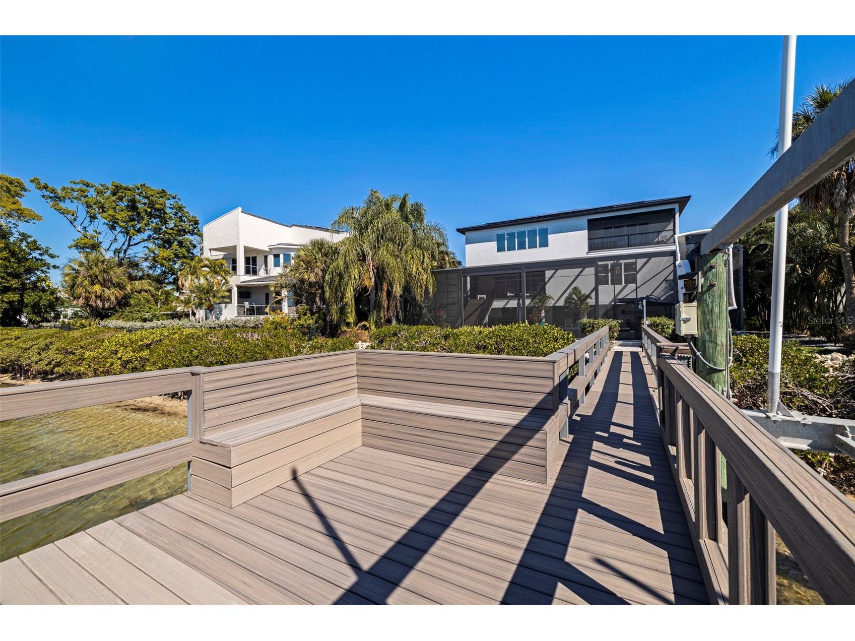 3830 Shore Acres Boulevard NE Saint Petersburg FL 33703 - TAMPA BAY TB8472930 image36