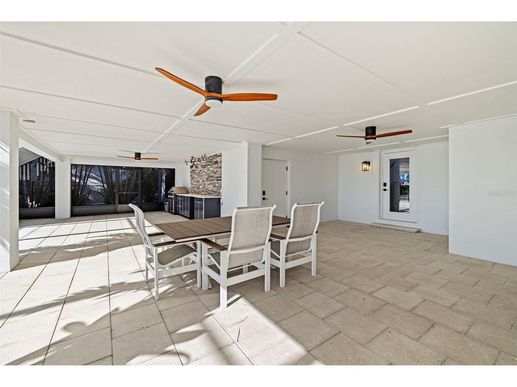 3830 Shore Acres Boulevard NE Saint Petersburg FL 33703 - TAMPA BAY TB8472930 image41