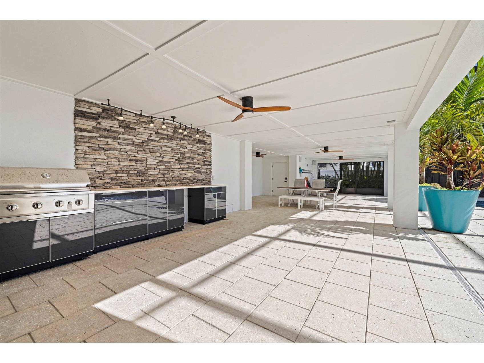 3830 Shore Acres Boulevard NE Saint Petersburg FL 33703 - TAMPA BAY TB8472930 image43