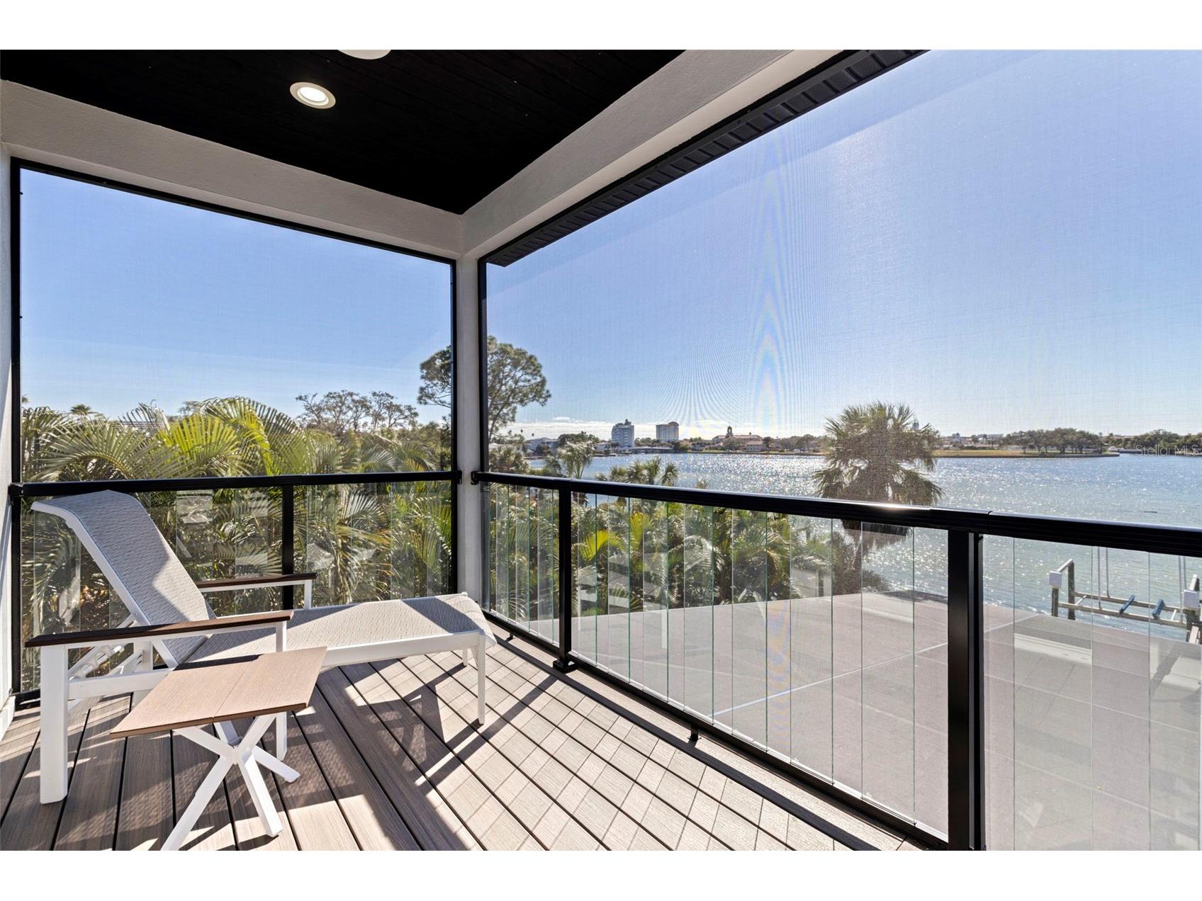 3830 Shore Acres Boulevard NE Saint Petersburg FL 33703 - TAMPA BAY TB8472930 image49