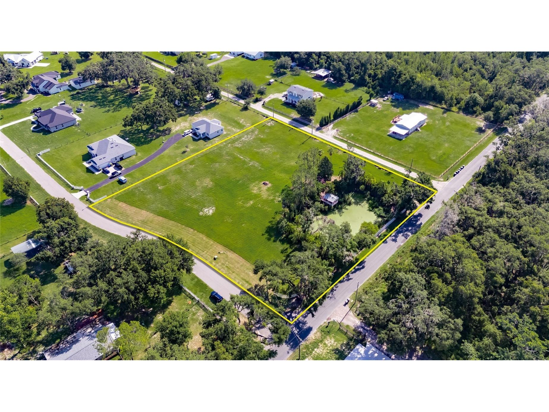 3830 Sterling Oaks Place Plant City FL 33565 TB8398099 image1