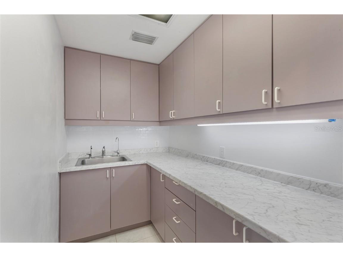 3830 Tampa Road #100 Palm Harbor FL 34684 TB8377374 image25