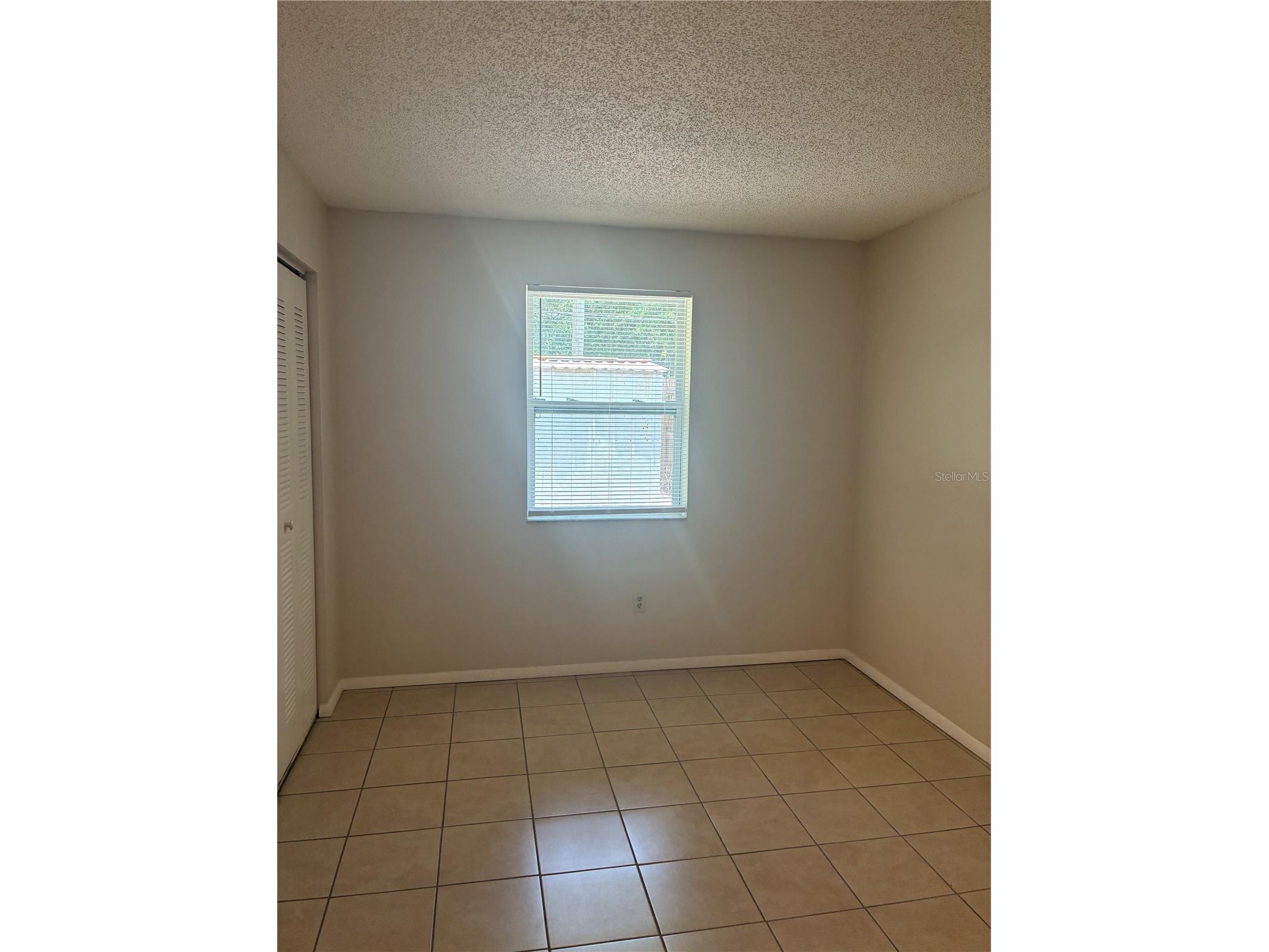 3830 Valley Tree Drive Tampa FL 33610 TB8528034 image10