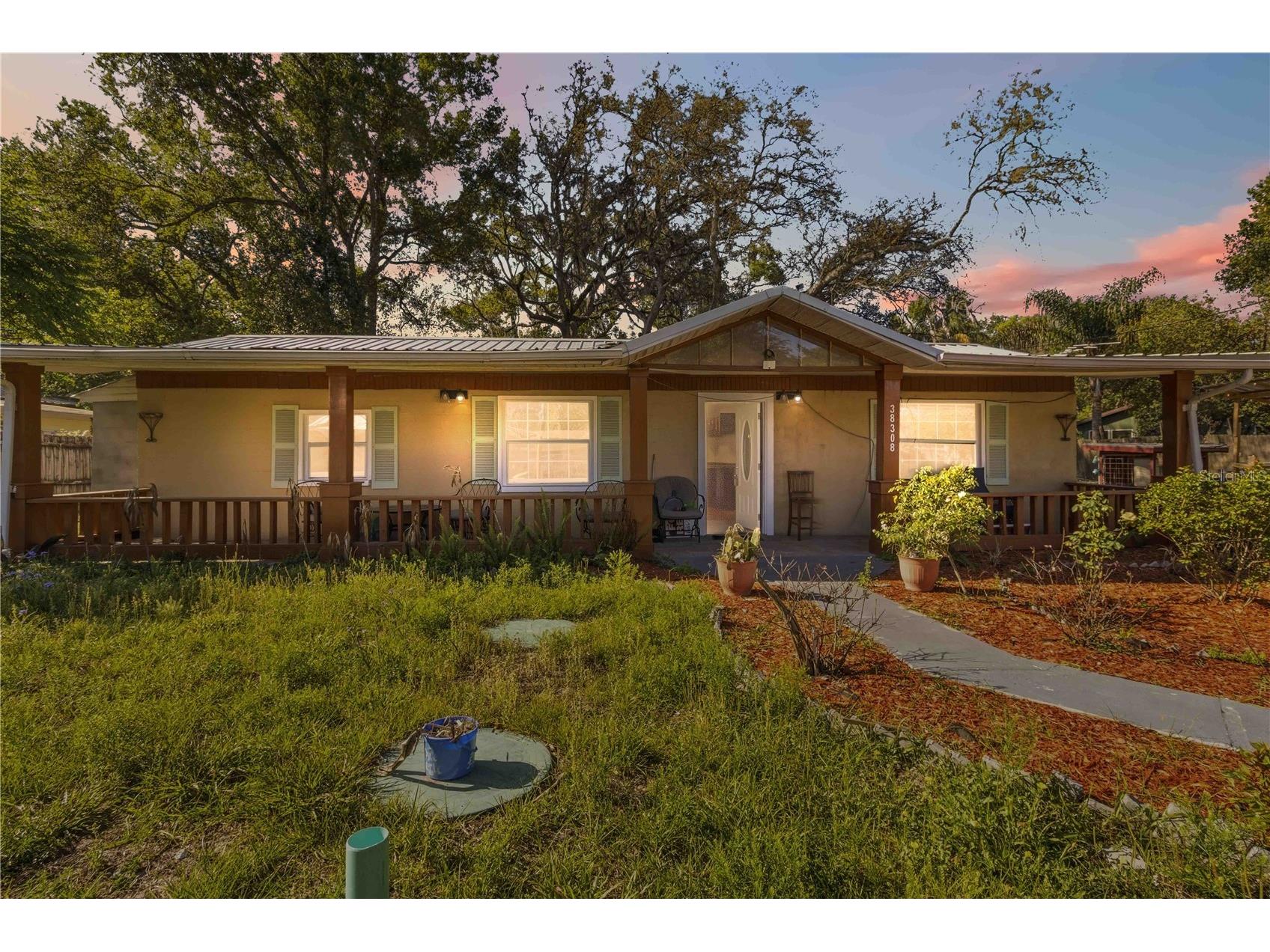 38308 Collins Avenue Zephyrhills FL 33542 TB8495019 image1